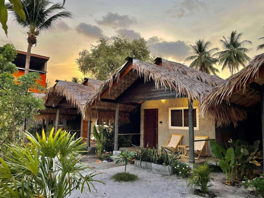 Koh Mook De Tara Beach Resort Exterior foto